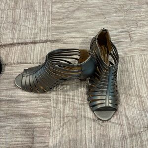 Women's Strappy Gray Heels